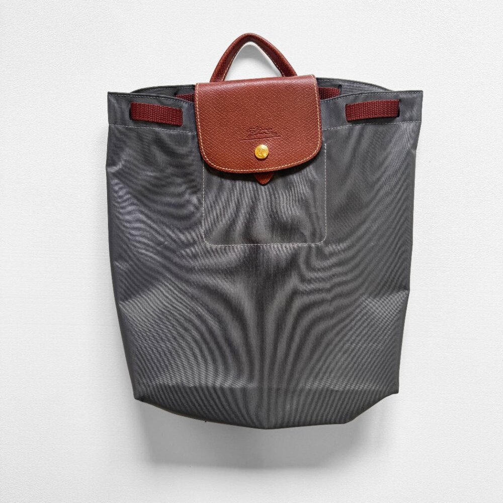 VTG LONGCHAMP LES PLIAGES Small Gray Nylon Backpack w Drawstring Packable Travel